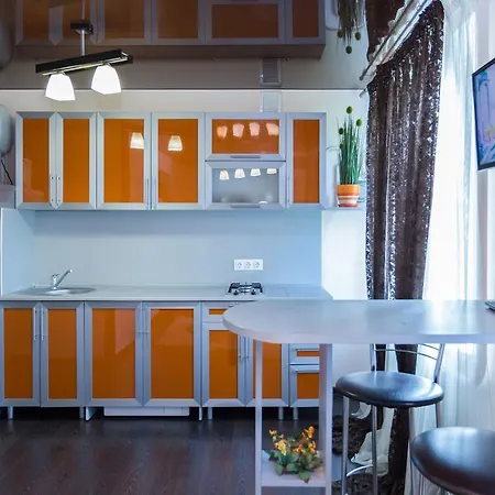 Апартаменти Ramanauskaja Slabada 16 *